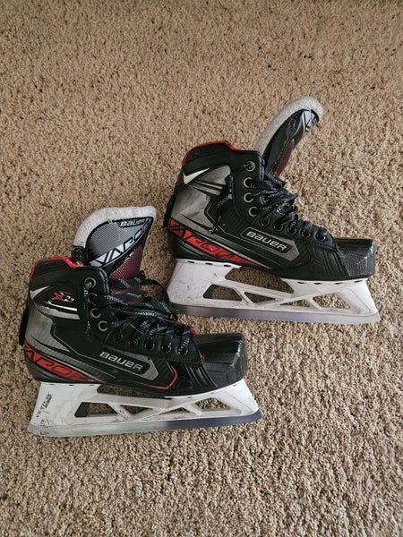 Bauer Vapor X2.7 Hockey Goalie Skates Regular Width Size 6 (Used)