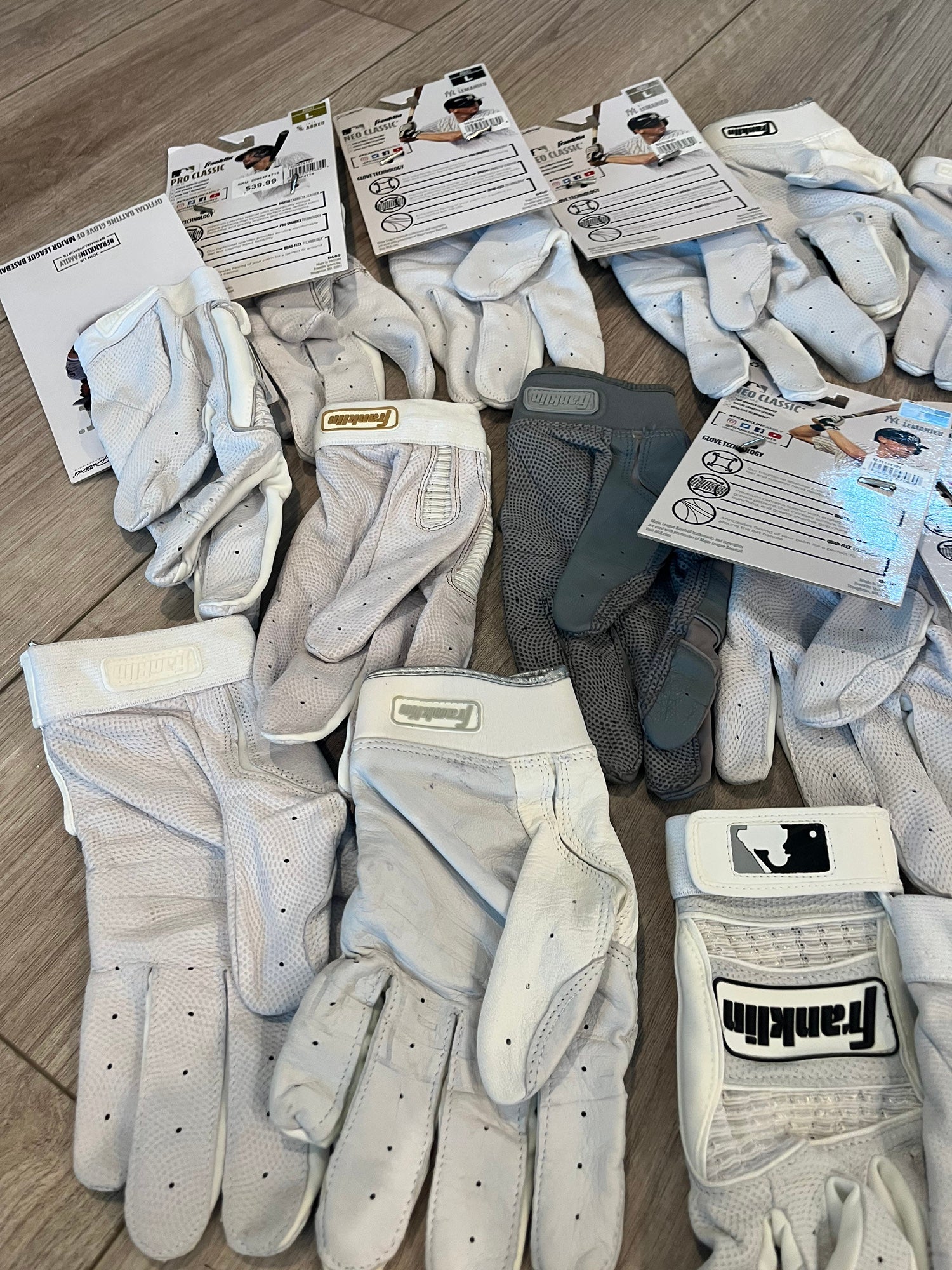 Franklin 様 CFX® Pro Batting Gloves - Speedway | Franklin Sports