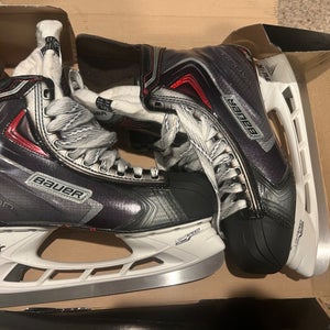 New Bauer Vapor APX2  Ice Hockey Skates 10.5D