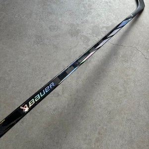 P28 87 Flex Senior Bauer Proto-R Left Hand Hockey Stick Pro Stock NHL (New)