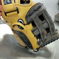 Used Rawlings 11.5 BB/SB Glove RH Throw None 11 1/2" 11497-S000148974