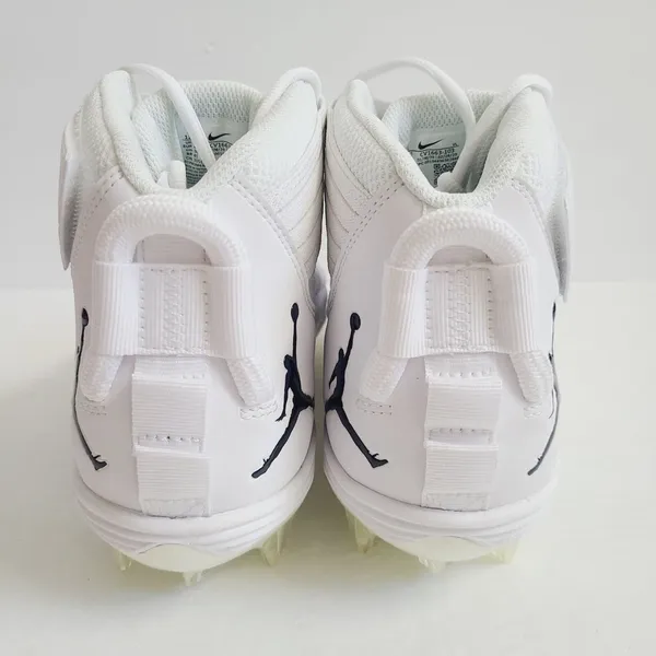 Nike Air Jordan Force Savage 2 Football Cleats CV1663-103  display picture 1
