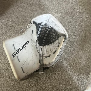 Bauer Supreme Ultrasonic Goalie Glove
