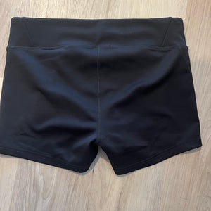 Women’s volleyball shorts (new)