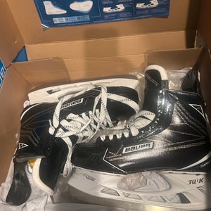 New Bauer Supreme 1s  Pro Ice Hockey Skates 11D