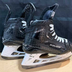 Bauer Supreme Mach Hockey Skates Size 5 Fit 1(Used)