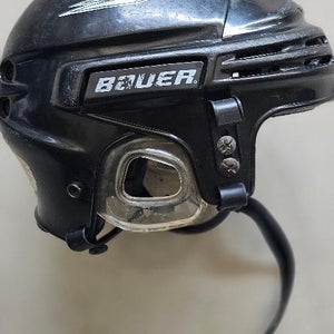 Large Bauer HH5000 Helmet (Used)