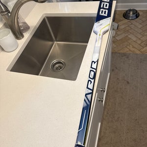 Senior Bauer Hyper Lite Regular Goalie Stick 24" Paddle Pro Stock (Used)