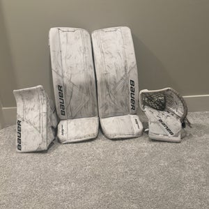 30"  Bauer M5 Pro Regular Goalie Full Set  (Used)