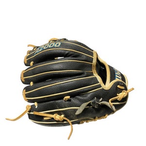 Used Wilson A2000 BB/SB Glove RH Throw Black 11 1/2" 11834-S000035666