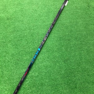 Junior CCM Vizion Hockey Stick Right Handed P28 (Used)