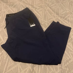 True Temper Hockey Navigator Track Pants Adult Medium Navy New with Tags