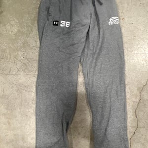 Gray Patriot League Under Armour Sweat Pants (Used) | Large