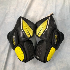 Junior Medium Bauer Supreme Ultrasonic Elbow Pads (Used)