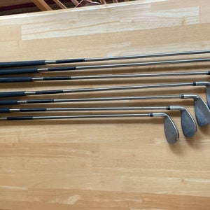 Cobra S9 Right Handed Iron Set Senior Lite Flex 7 Pieces Graphite Shaft (Used)