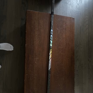 Senior CCM Tacks XF Pro Right Handed Hockey Stick P28  (New)