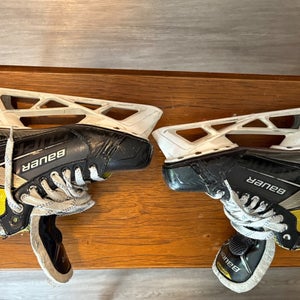 2020 Bauer Supreme 3S Hockey Goalie Skates Regular Width  9 (Used)