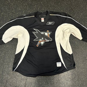 *RARE* AHL Worcester Sharks Reebok Practice Jersey Size XL