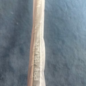 Intermediate Bauer Vapor Hyperlite 2 Right Handed Hockey Stick P92 (New)