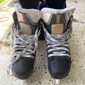 Bauer Vapor X Hockey Skates Regular Width  7 (Used)
