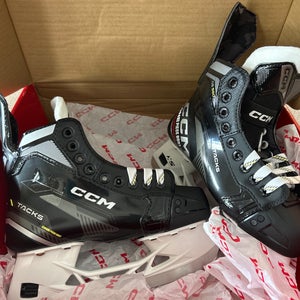 CCM Tacks AS-580 Hockey Skates size 3 (w) New!