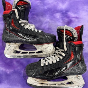 Junior Bauer Vapor 3X Pro Hockey Skates Regular Width Size 3.5 (Used)