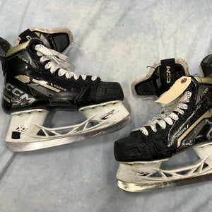 Senior CCM Tacks AS-590 Hockey Skates Size 6.5 (Used)