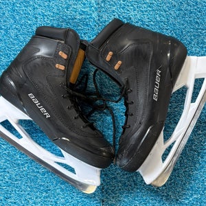 Senior Bauer Colorado Hockey Skates Size 11 (Used)