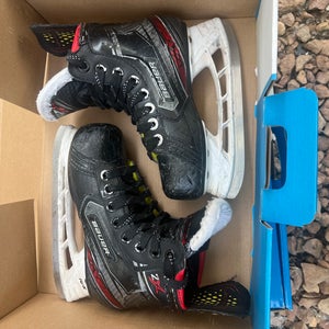 Bauer Vapor X2.0 Hockey Skates Regular Width 12 (Used)