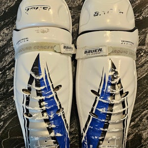 Senior Bauer SG8000 16" Shin Pads (Used)