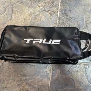 New True Elite Toiletry Bag (BAG-2021-TEAM-TOILET)