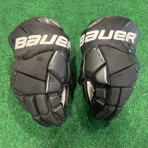 Black Senior Bauer Vapor X30 Gloves 13" (Used)