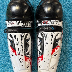 Junior CCM Jetspeed FT680 Shin Pads 13" (Used)