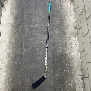 Broken Senior Warrior Alpha DX Pro Right Handed Hockey Stick W28  (Used)