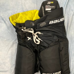 Black Junior Large Bauer Supreme 3S Hockey Pants (Used)