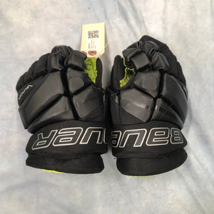Black Junior Bauer Vapor 3X Gloves 10" (Used)