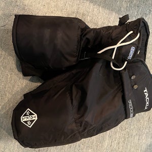 Size 52 Senior Tackla 851 Hockey Pants (Used)