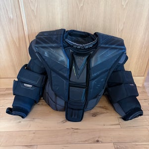 Large 2021 Bauer Hyperlite Goalie Chest Protector (Used)