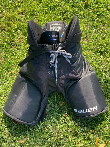 Black Senior Small Bauer Nexus N7000 Hockey Pants (Used)