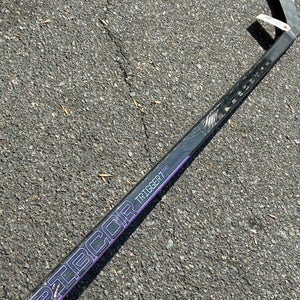 Intermediate CCM RibCor Trigger 7 Pro Hockey Stick Left Hand P28 (63")