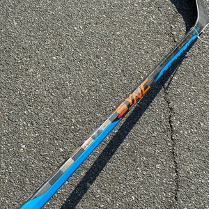 Senior Bauer Nexus Sync Hockey Stick Right Handed P92 (Used)