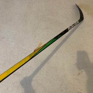 Bauer Supreme UltraSonic Hockey Stick P92 | Senior RH