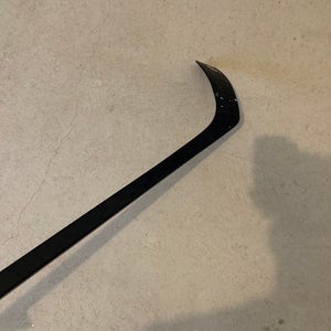 Pro Blackout Hockey Stick P28 | Senior RH Pro Stock