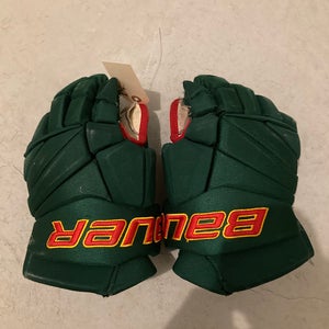 Green Bauer Vapor Pro Team Gloves | Senior 14" Pro Stock