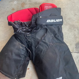 Medium Senior Bauer Hockey Pants (Used)