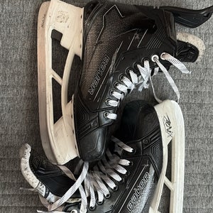 Bauer Supreme M50 Pro Hockey Skates Regular Width 9.5 (Used)