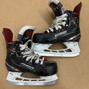 Youth Bauer Vapor X2.7 Hockey Skates | Size 11.5 EE