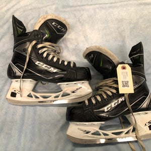 Senior CCM RibCor 76K Hockey Skates Regular Width Size 6 (Used)