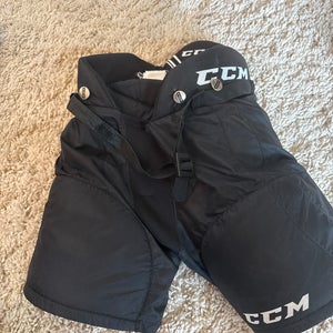Medium Youth CCM Hockey Pants (Used)
