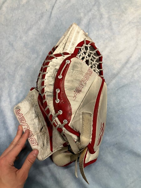 Red/White Bauer Reactor 2000 JR Glove & Blocker Set Reg(Used)